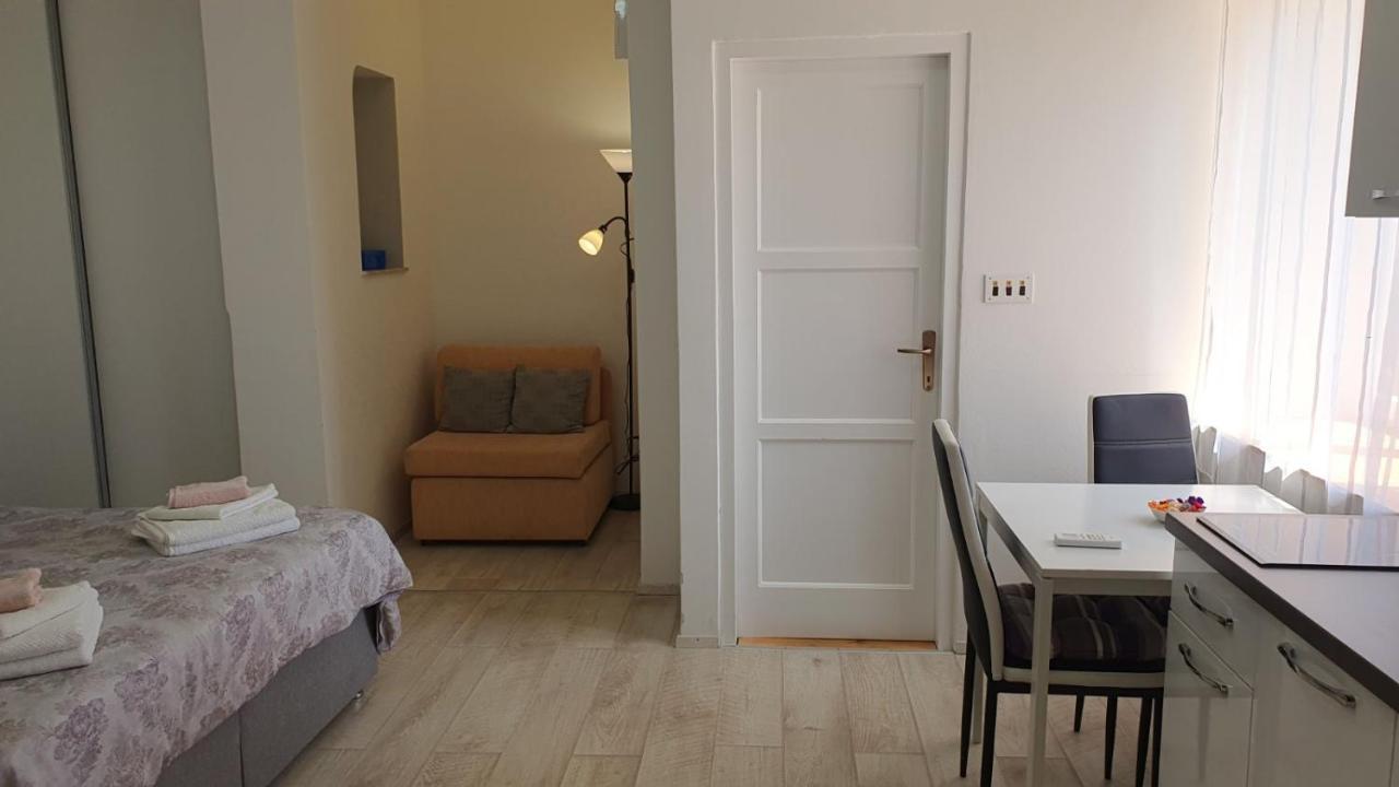 Apartments Vera Barbariga Bagian luar foto