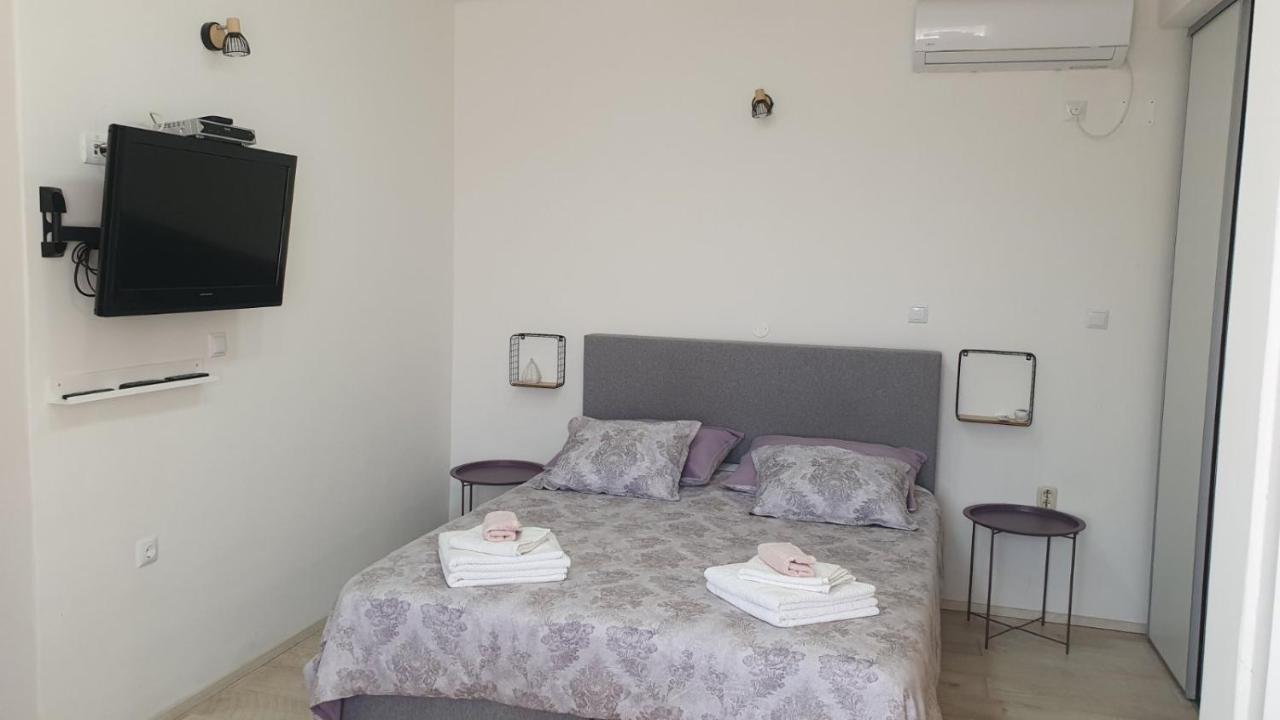 Apartments Vera Barbariga Bagian luar foto